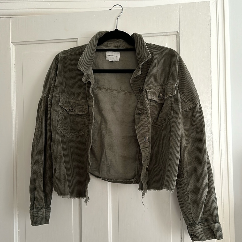 American Eagle women’s size M distressed corduroy jacket